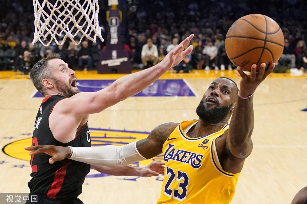 双方各取所 双方各取所