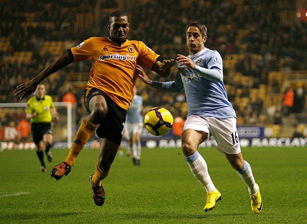 充满活力的 充满活力的