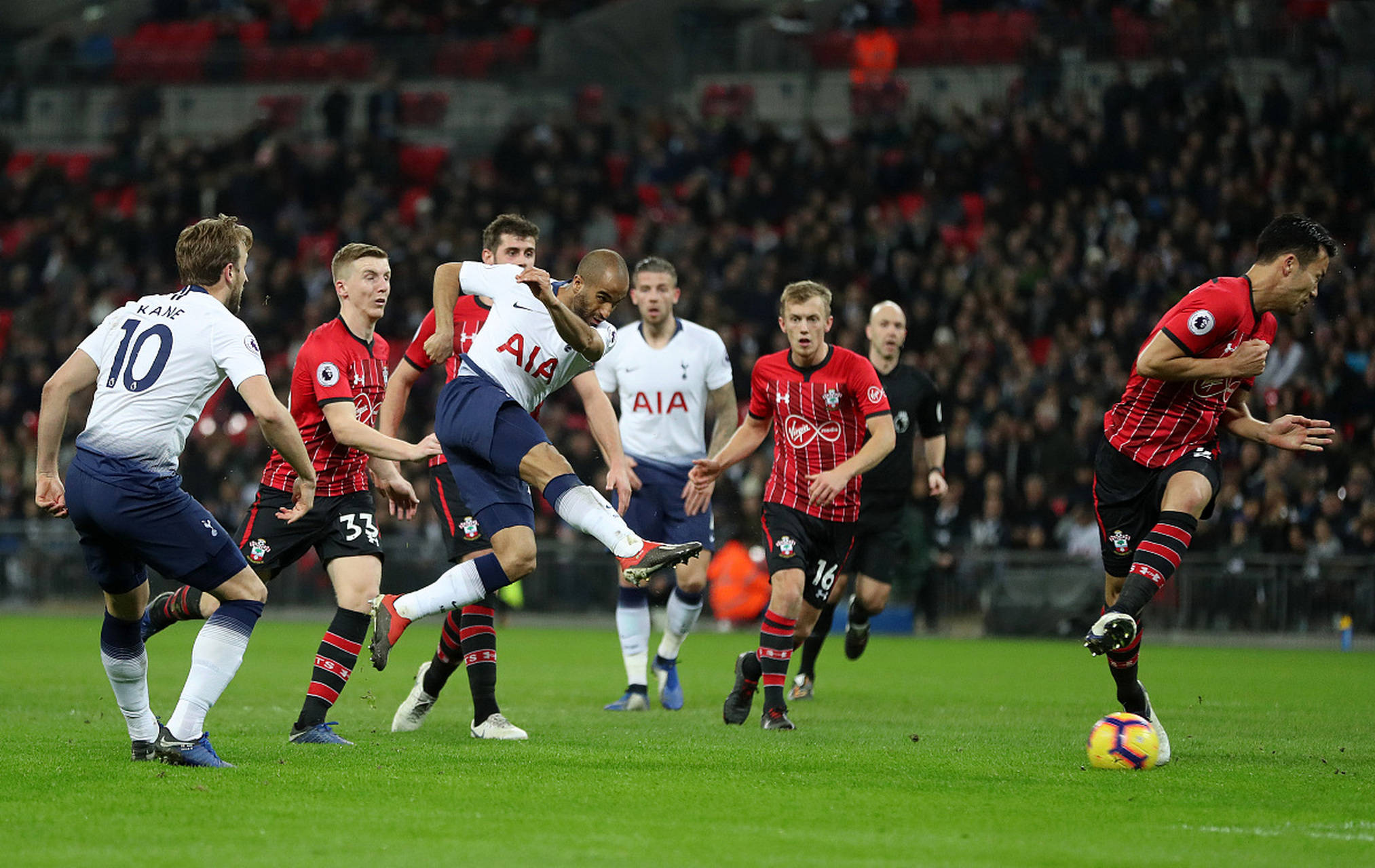 仅为球迷奉 仅为球迷奉